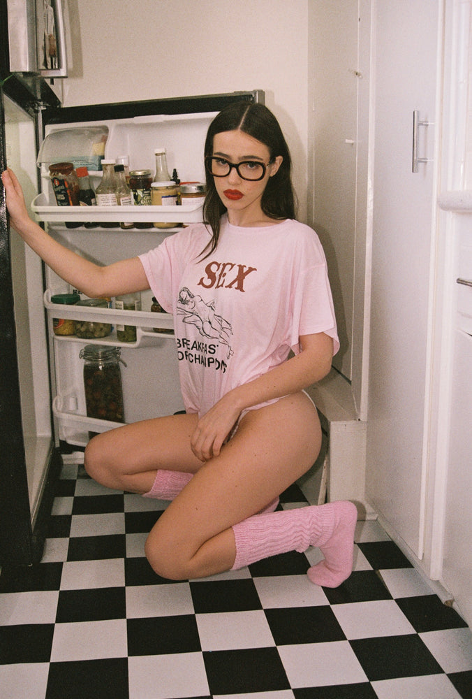 LIMITED BABY PINK CHAMPS TEE BOYFRIEND FIT